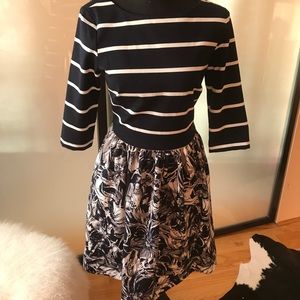 Taylor 3/4 sleeve printed dress